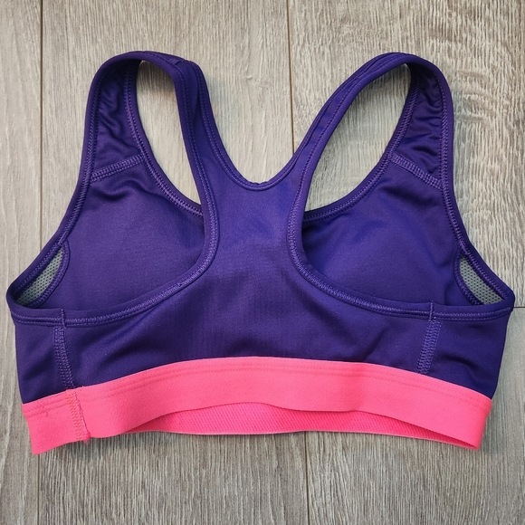 Nike Dri Fit Sports Bra - Picture 2 of 3